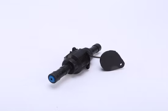 Fuse Holder with Cylindrical Fuse Inside